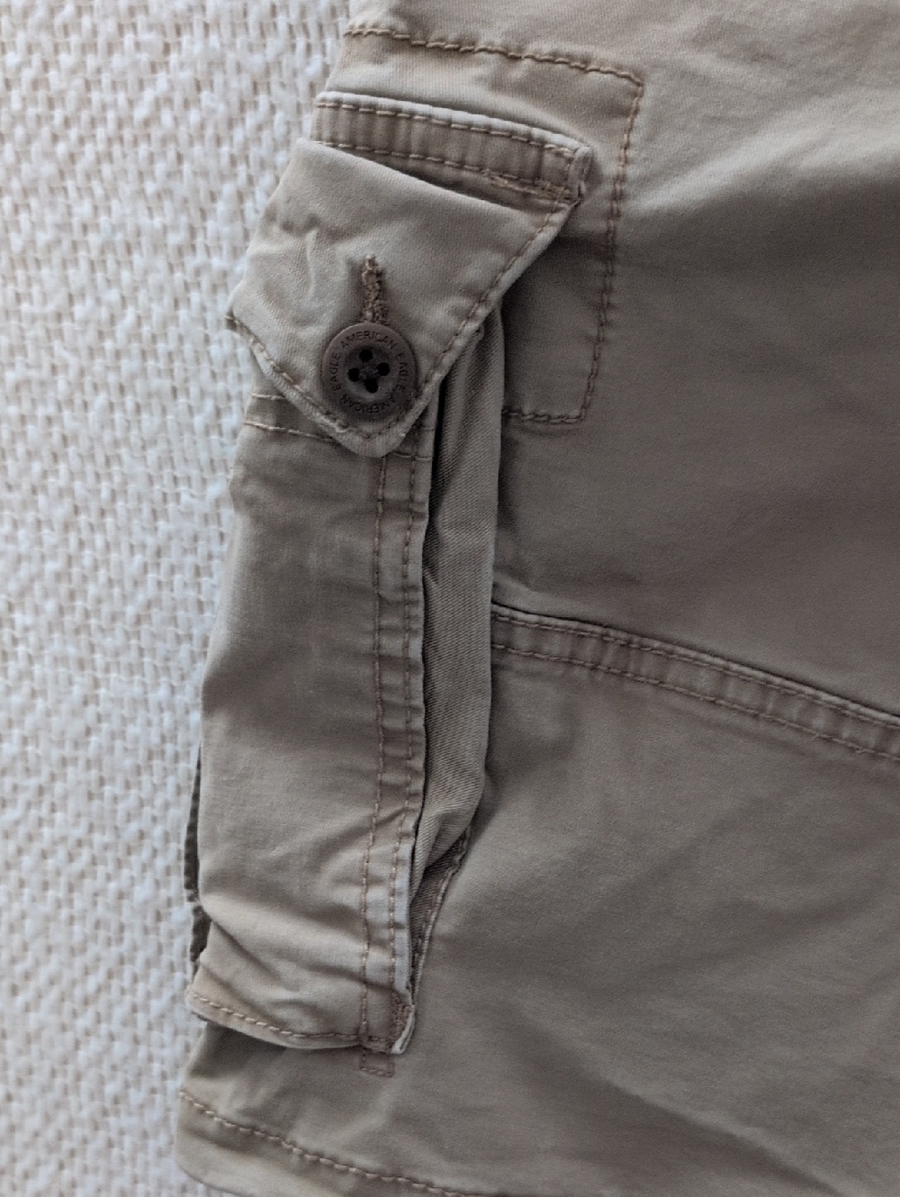 American Eagle Flex Khaki Cargo Shorts Men's 30 Utility Pockets Relaxed Fit - Picture 11 of 16